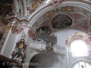The ornate rose-colored paintings and delicate porcelain figurines are truly magnificent, even if you are not a churchy person.