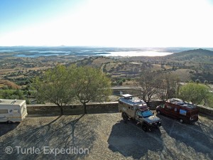 Our view of the new lake/reservoir, called Grande Lago which was created by the Alqueva dam on the Rio Guadiana was impressive. It is the largest man-made lake in Europe and borders both Portugal and Spain.