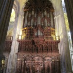 We wish we could have heard one of the two huge double sided organs, but why two? Or well, the church in Mafra (Portugal), you may recall, had four!